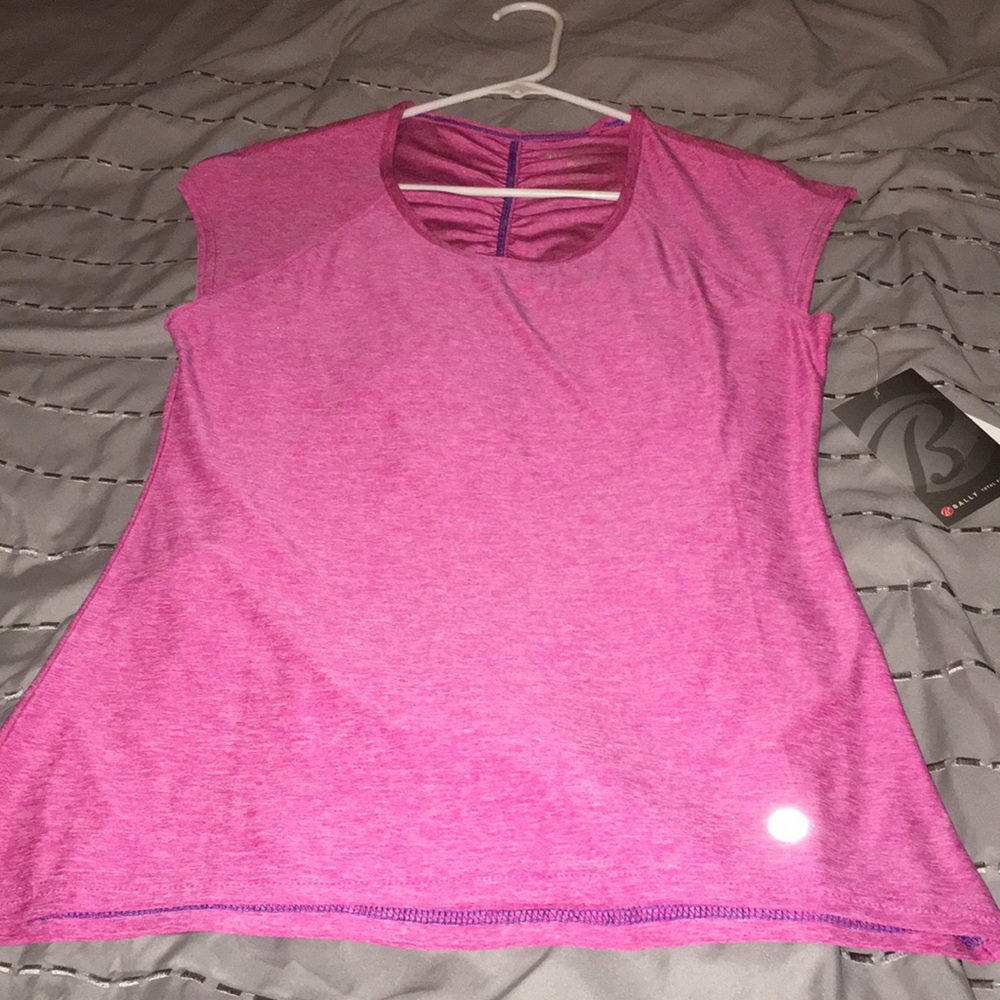 Pink fitness shirt